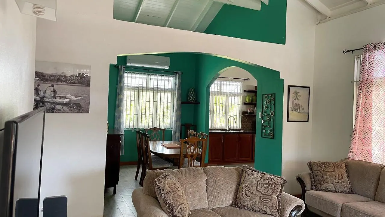 Travellers Villa Roseau Apartament