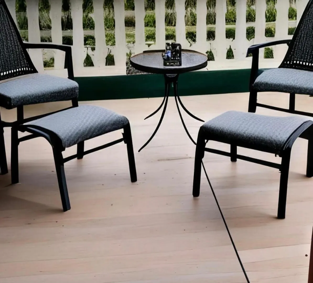 Travellers Villa Roseau