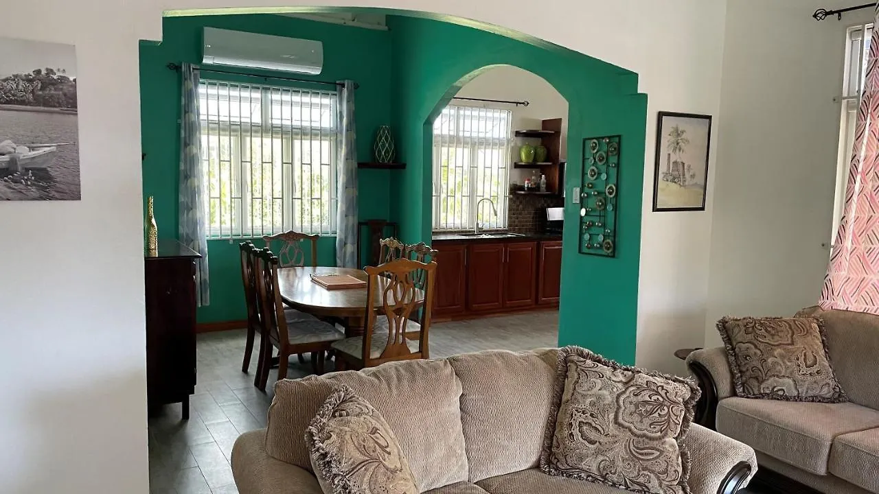 公寓 Travellers Villa 罗索 多米尼克